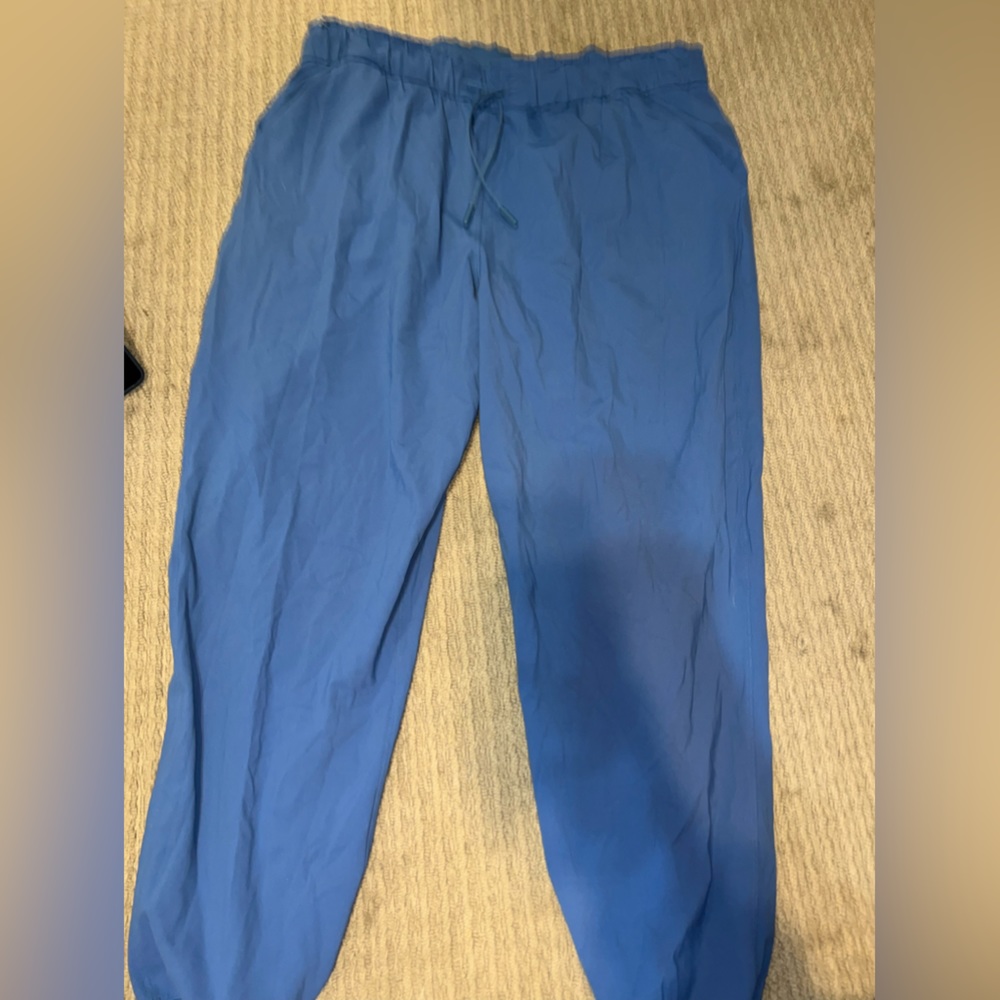 Lululemon joggers